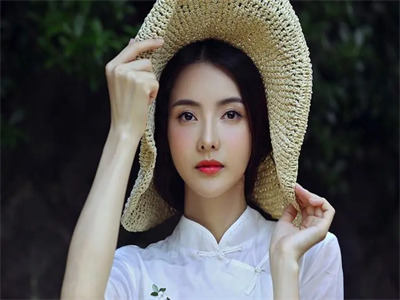 分享一本言情小说叶柒颜百里玄商-百分爆评热文叶柒颜百里玄商-第1张图片-微作文 分享一本言情小说叶柒颜百里玄商-百分爆评热文叶柒颜百里玄商-第1张图片-微作文