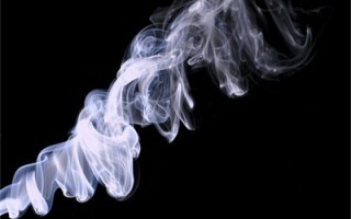 英语作文必备佳句开头(精选高考英语作文万能金句集锦26句)