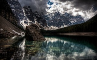 正能量满满的句子经典短句(精选阳光积极向上的语录文案集锦27句)