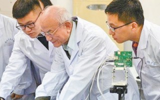 自己决定作文800字(自己决定作文800字)