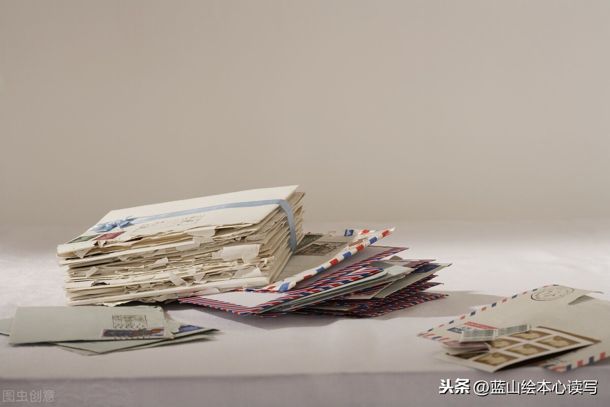 写作文的格式怎么写(一篇作文怎么写)-第3张图片-微作文 写作文的格式怎么写(一篇作文怎么写)-第3张图片-微作文