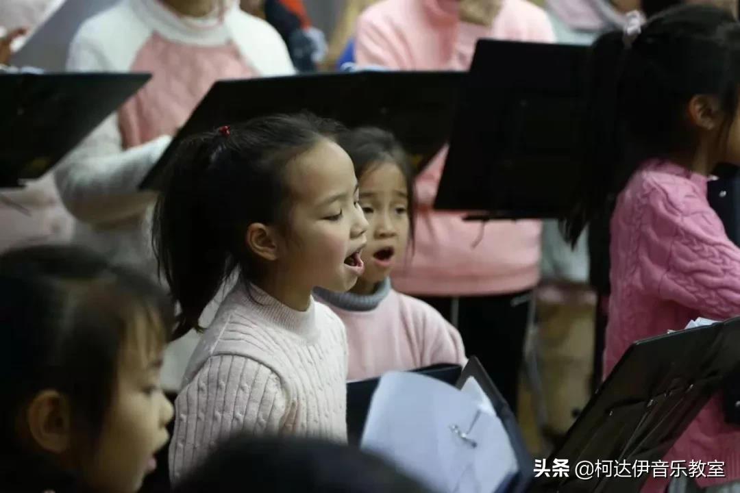合唱排练作文(合唱排练作文三年级)-第5张图片-微作文 合唱排练作文(合唱排练作文三年级)-第5张图片-微作文