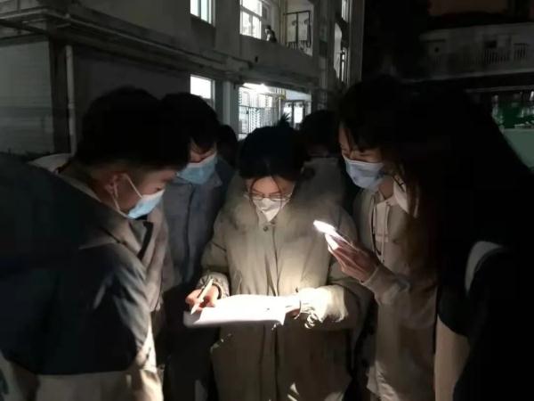 我的同学作文500字优秀作文(我的同学作文500字优秀作文女)-第4张图片-微作文 我的同学作文500字优秀作文(我的同学作文500字优秀作文女)-第4张图片-微作文