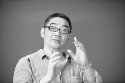 短篇小说优秀范文(短篇小说优秀范文小学)-第4张图片-微作文 短篇小说优秀范文(短篇小说优秀范文小学)-第4张图片-微作文